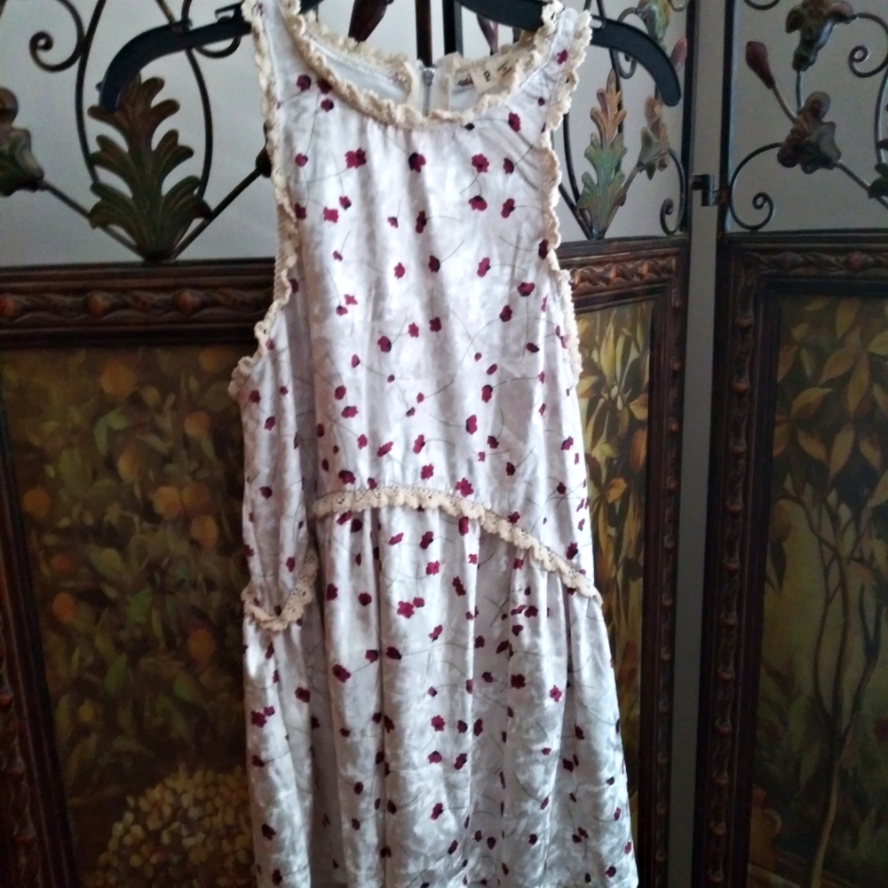 NWOT POL Medium Boutique Tank